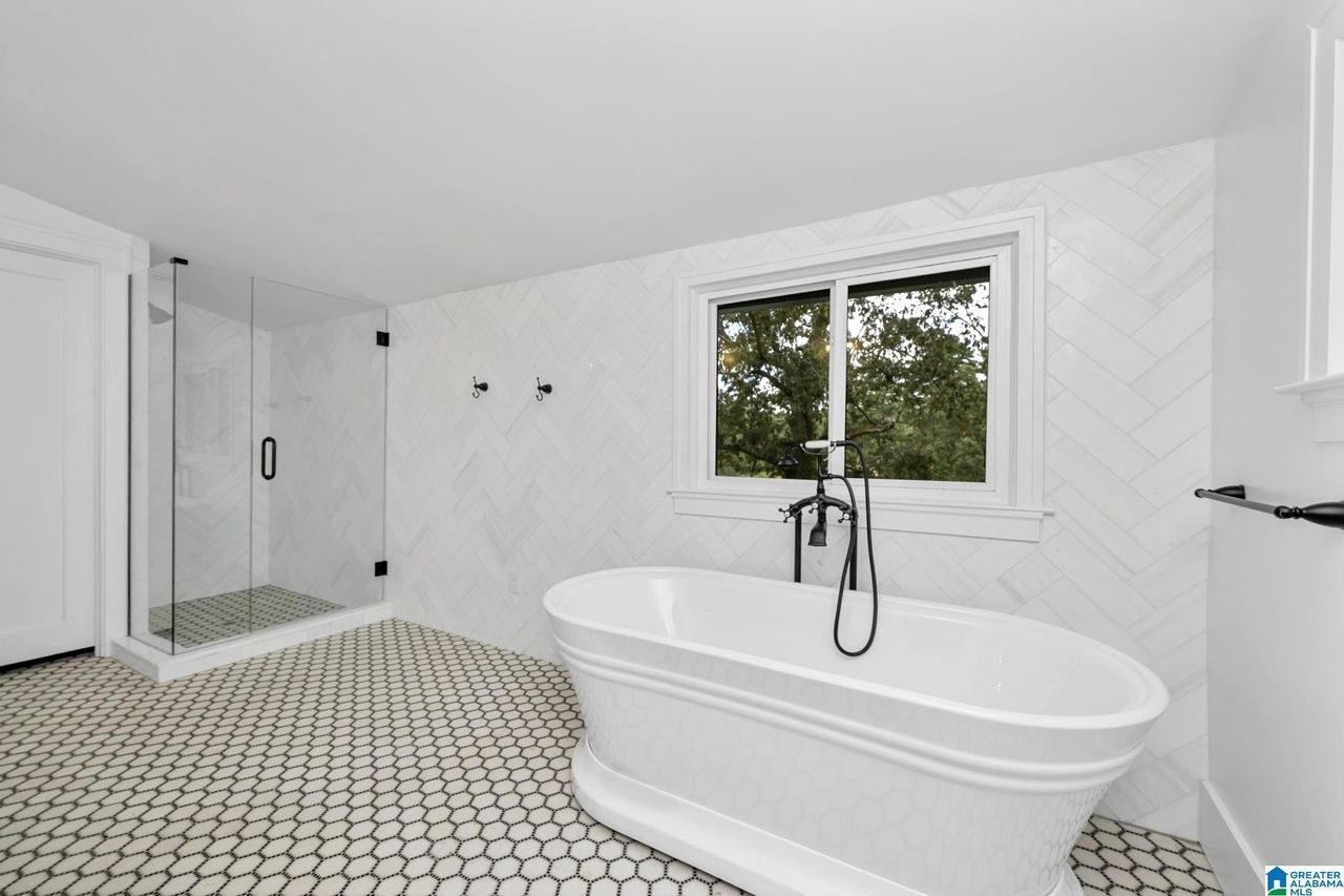 Brea Modern Farmhouse project view 1
